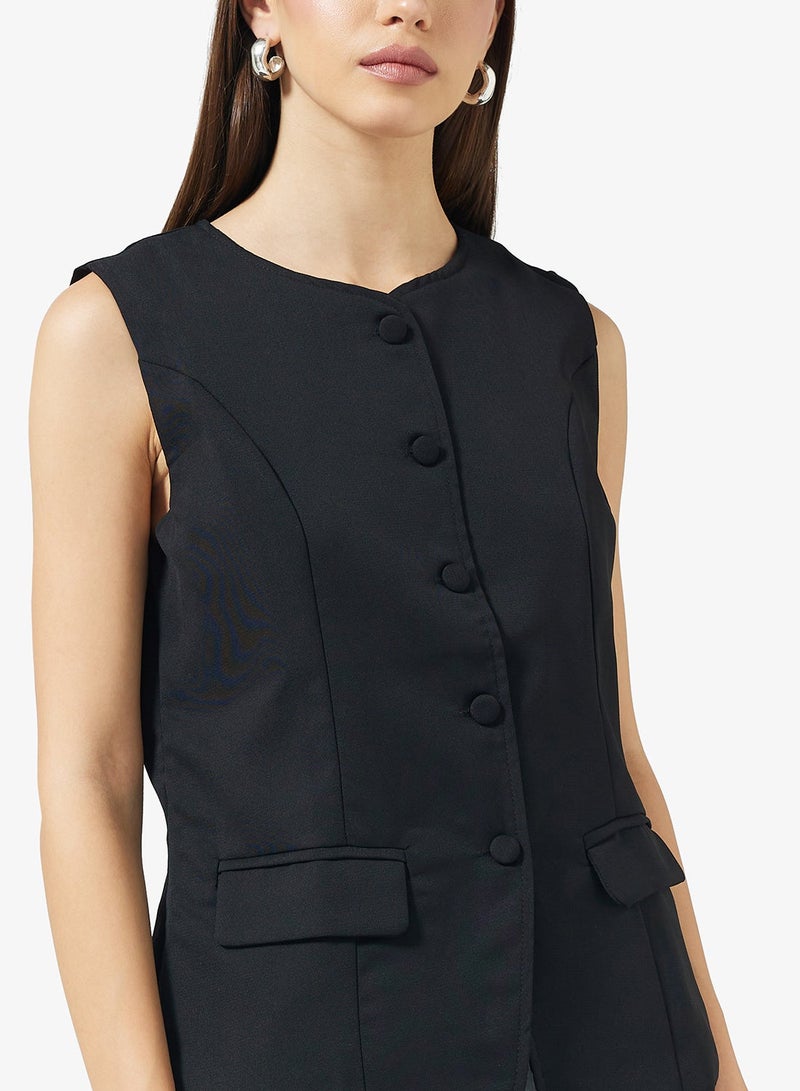 بلوزة بدون أكمام